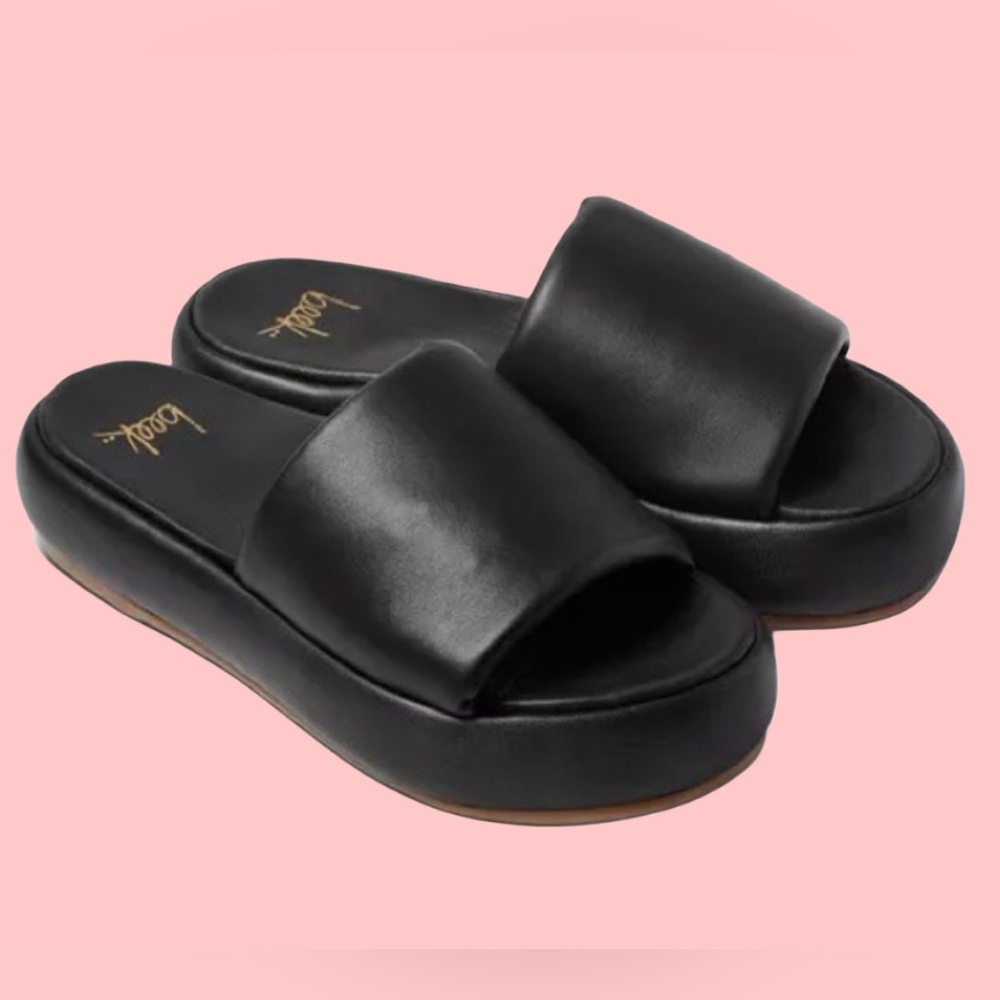 Beek Trumpeter Black Leather Sandal